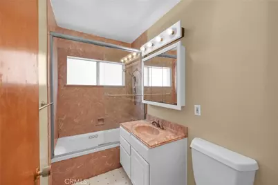140 Coastline, Seal Beach, CA 90740 - Photo 31