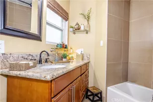 11117 Sylvan St, North Hollywood, CA 91606 - Photo 21