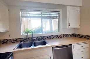 6812 Hyde Park, San Diego, CA 92119 - Photo 5