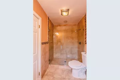 7122 /7124 De Longpre, Los Angeles, CA 90046 - Photo 15