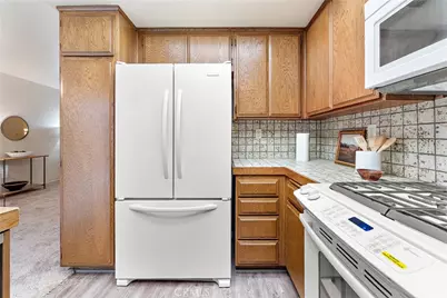 2601 E 19th Street #12, Signal Hill, CA 90755 - Photo 15