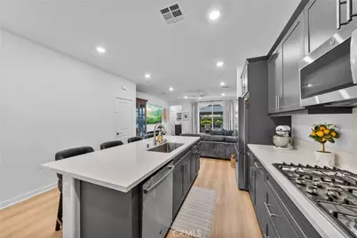 2561 E Wren Way, Ontario, CA 91761 - Photo 17