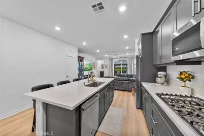 2561 E Wren Way, Ontario, CA 91761 - Photo 17