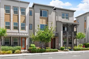 469 Desert Holly, Milpitas, CA 95035 - Photo 3