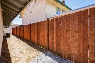 12192 Pluto, Victorville, CA 92392 - Photo 25