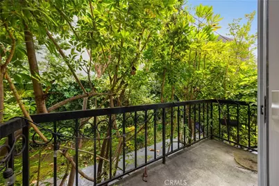 1768 Glendon Ave #4, Los Angeles, CA 90024 - Photo 17
