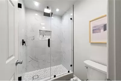 2424 S Gaffey #101, San Pedro, CA 90731 - Photo 17