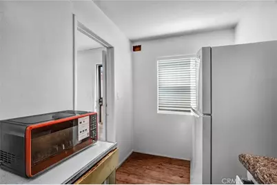 1065 E 19th, Long Beach, CA 90806 - Photo 9