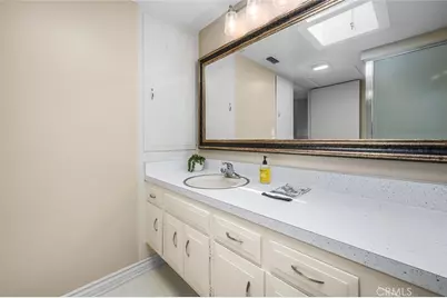 1562 Golden Rain Road #44D  M2, Seal Beach, CA 90740 - Photo 37