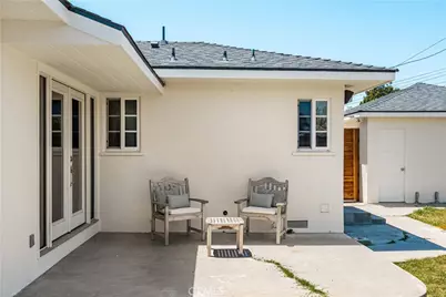 1147 W 10th, Santa Ana, CA 92703 - Photo 39