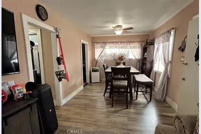 150 E 108th, Los Angeles, CA 90061 - Photo 11