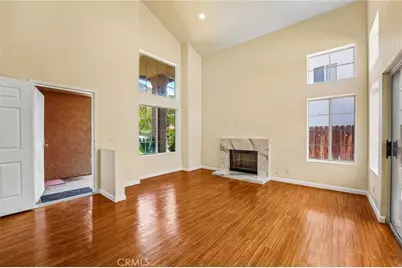 11472 Citrus Glen Ln, Fontana, CA 92337 - Photo 5