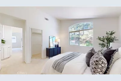 50 Enfilade, Lake Forest, CA 92610 - Photo 9