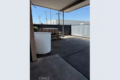 15527 Vermont, Paramount, CA 90723 - Photo 13