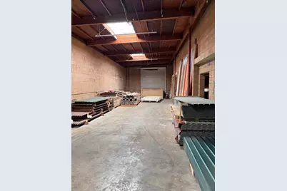 15527 Vermont, Paramount, CA 90723 - Photo 7
