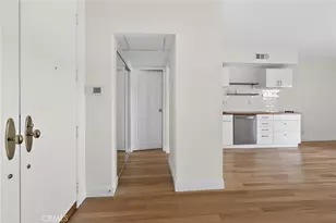 1131 Alta Loma, West Hollywood, CA 90069 - Photo 9