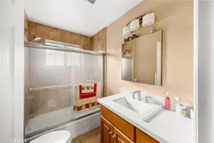 8708 Cherokee, Downey, CA 90241 - Photo 11