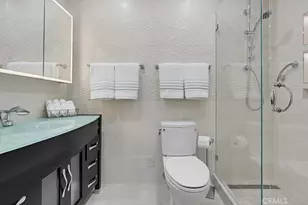 363 Newport Ave, Long Beach, CA 90814 - Photo 27