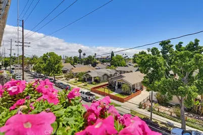 363 Newport Avenue #302, Long Beach, CA 90814 - Photo 1