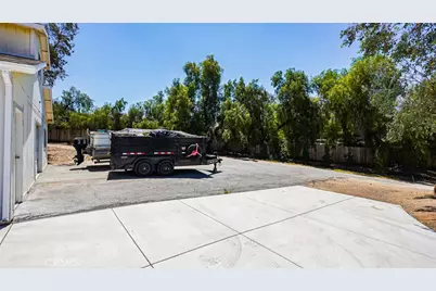 18570 Halter Lane, Riverside, CA 92504 - Photo 45