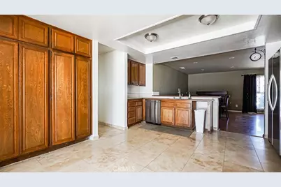 18570 Halter Lane, Riverside, CA 92504 - Photo 13