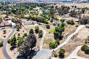 18570 Halter Ln, Riverside, CA 92504 - Photo 41