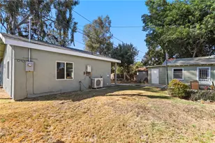 8905 Arrington Ave, Downey, CA 90240 - Photo 29
