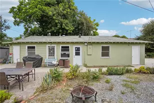 8905 Arrington Ave, Downey, CA 90240 - Photo 11