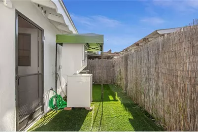 1209 Florida Street, Huntington Beach, CA 92648 - Photo 25