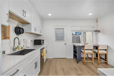 1209 Florida Street, Huntington Beach, CA 92648 - Photo 17