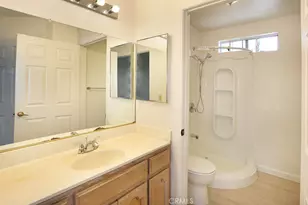 8032 Rose, Paramount, CA 90723 - Photo 17