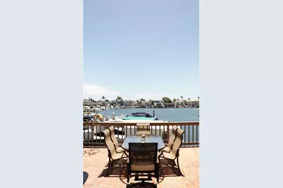 16451 Wimbledon, Huntington Beach, CA 92649 - Photo 9