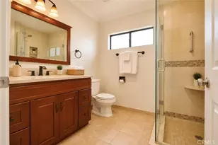 12041 186th St, Artesia, CA 90701 - Photo 9