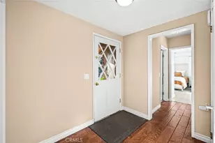 10502 S 8th Pl, Inglewood, CA 90303 - Photo 5