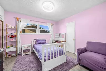 10502 S 8th Place, Inglewood, CA 90303 - Photo 33