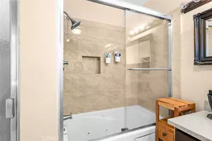 10502 S 8th Pl, Inglewood, CA 90303 - Photo 31