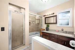 10502 S 8th Pl, Inglewood, CA 90303 - Photo 29