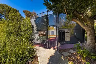 9 Canyon Island Dr, Newport Beach, CA 92660 - Photo 25