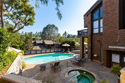 9 Canyon Island, Newport Beach, CA 92660 - Photo 25