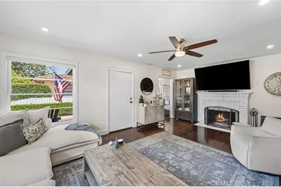 822 E Walnut Avenue, Orange, CA 92867 - Photo 3