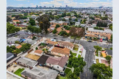 2014 Easy Avenue, Long Beach, CA 90810 - Photo 35