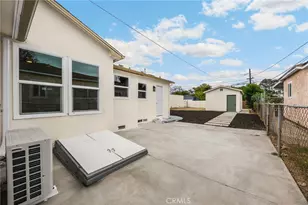2014 Easy Ave, Long Beach, CA 90810 - Photo 27