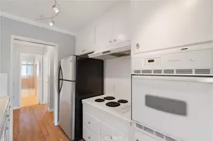 1227 E 1st St, Long Beach, CA 90802 - Photo 9