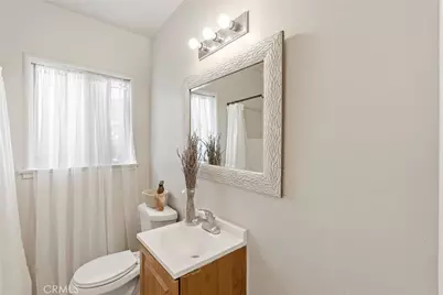 634 Quincy Avenue, Long Beach, CA 90814 - Photo 11