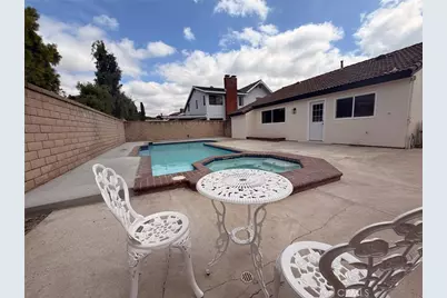 298 N Paseo Rio Blanco, Anaheim, CA 92807 - Photo 17