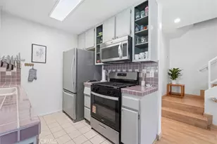 1355 Loma Ave, Long Beach, CA 90804 - Photo 11