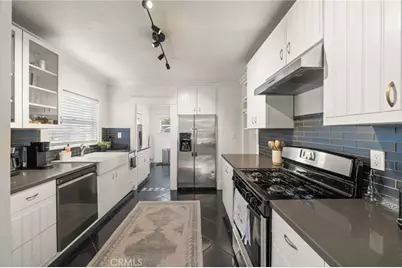 1014 Magnolia, Long Beach, CA 90813 - Photo 9