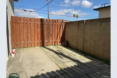 17882 Baron Circle, Huntington Beach, CA 92647 - Photo 35