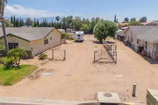 2678 Bronco Ln, Norco, CA 92860 - Photo 25