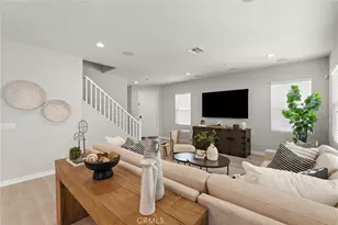 250 W Ridgewood, Long Beach, CA 90805 - Photo 5